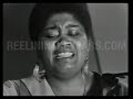 Capture de la vidéo Odetta • “Take This Hammer/The Midnight Special/Gallows Pole”  • 1963 [Rity Archive]