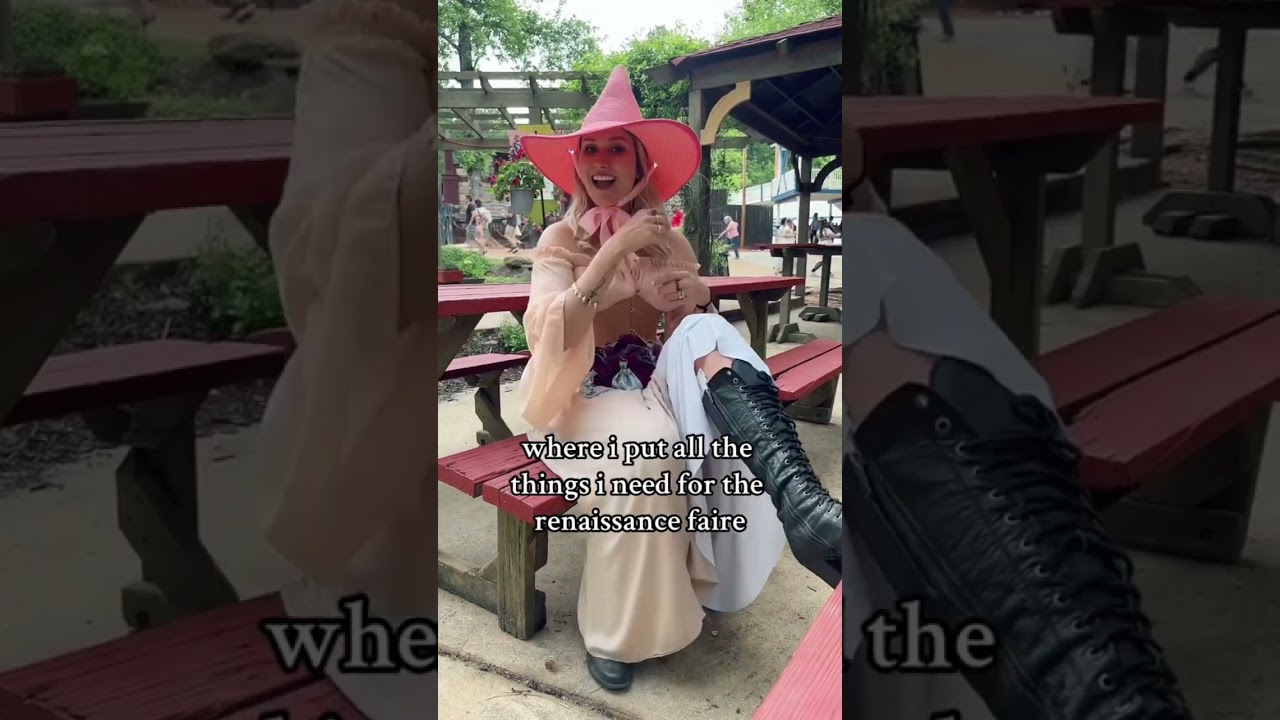 only packing the essentials 💖