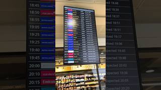 Heathrow airport transfers. Visit London . HelloChauffeur #chauffeurlondon