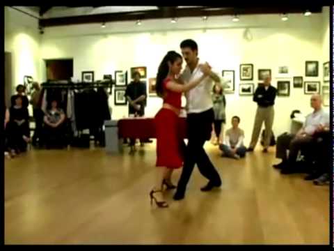 Tango Pantera - Pantera Practica - Julio Bassan y Vanja Modzelewski - Milonga.mpg