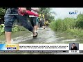 Mga basurang bumara sa irigasyon, nagdulot ng baha sa Brgy. Sta. Rita sa Jaen... | Unang Balita