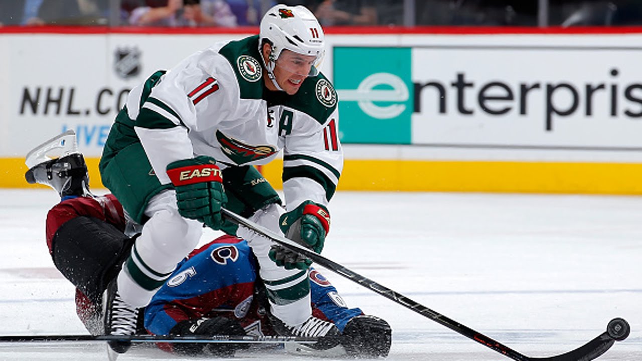 Minnesota Wild - Zach Parise wore his father's North Stars gloves and  helmet for warmups and spoke about how special it was for him and his  family. 🎥 Watch on Wild TV