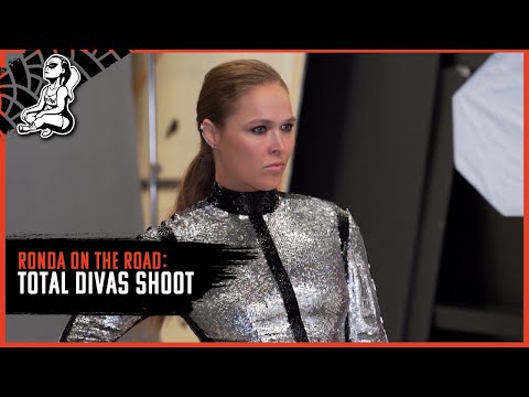 Watch Ronda Rousey's Total Divas Photo Shoot!