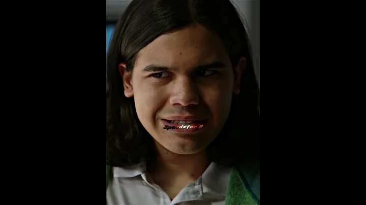 Cisco and Caitlin Spy on Barry and Iris😂#shorts