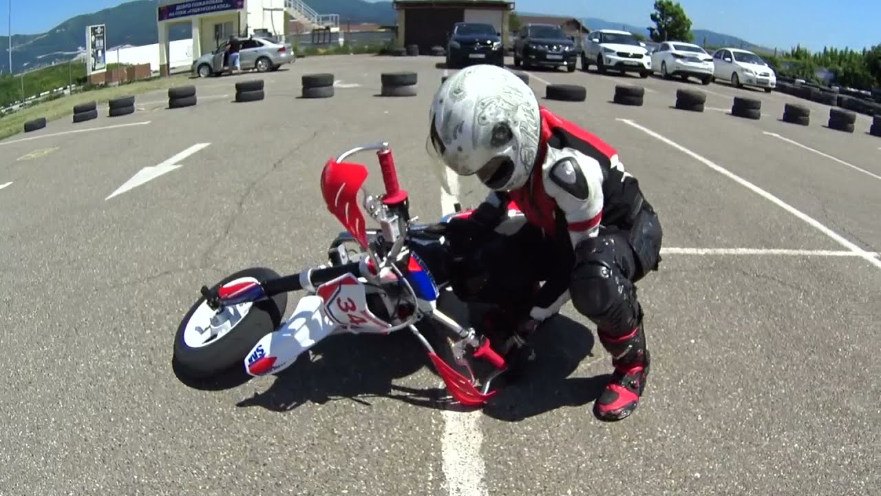 FAILURES AND FALLS. THE ONE WHO DOES NOT RIDE DOES NOT FALL/ НЕ ПАДАЕТ ТОТ КТО НЕ ЕДЕТ