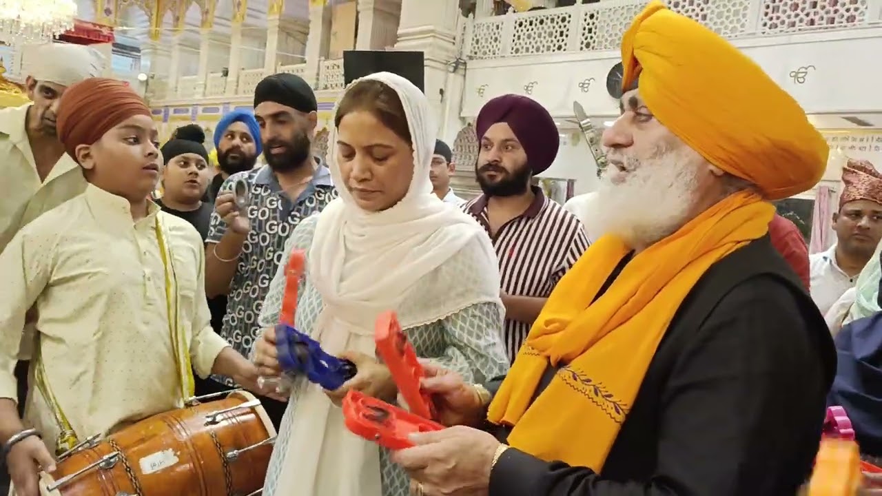 Shabad Chowki Gurudwara Sis Ganj Sahib Ji 🙏🏻🙏🏻