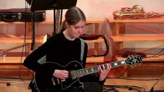 Miniatura del video "Wes Montgomery - D-natural blues (Arr. by Emily Remler (Bb blues)) guitar cover"