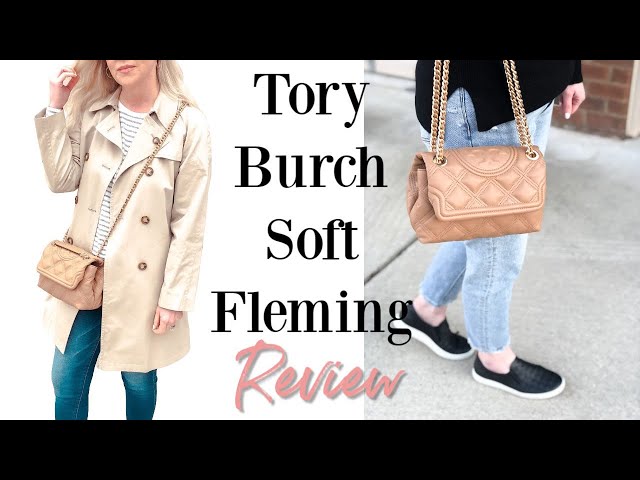 What's in my bag + review of the Tory Burch Fleming Soft Bucket