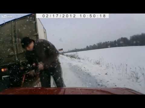 Positive compilation of Russian dash cams(Video by ArkadiYM93- Author )