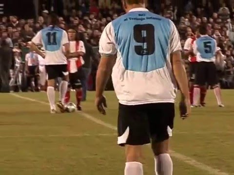 MESSI EN EL COLOSO - Partido solidaridad sin fronteras - 22/06/2009