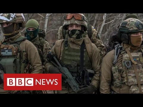 Ukraine's capital braced for Russian onslaught - BBC News