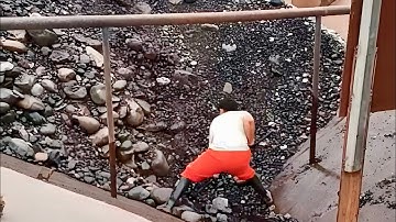 Barge unloading large cobbstone - relaxing video - my daily work on the barge