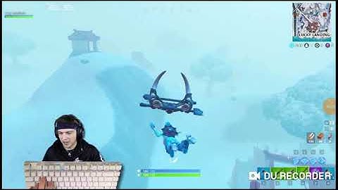 Only using zombie loot to win fortnite(so hard)