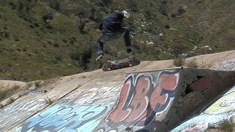 Cody McEntire bs Tail bs Flip Elsinore DIY Quarter Raw