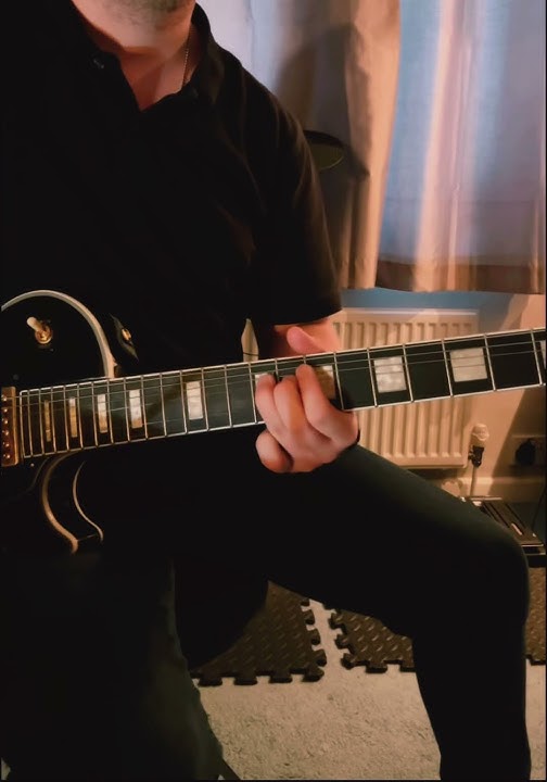 18 and life - Skid Row (Solo cover) #guitarist #cover #music #guitarist #hardrock #lespaul #fyp