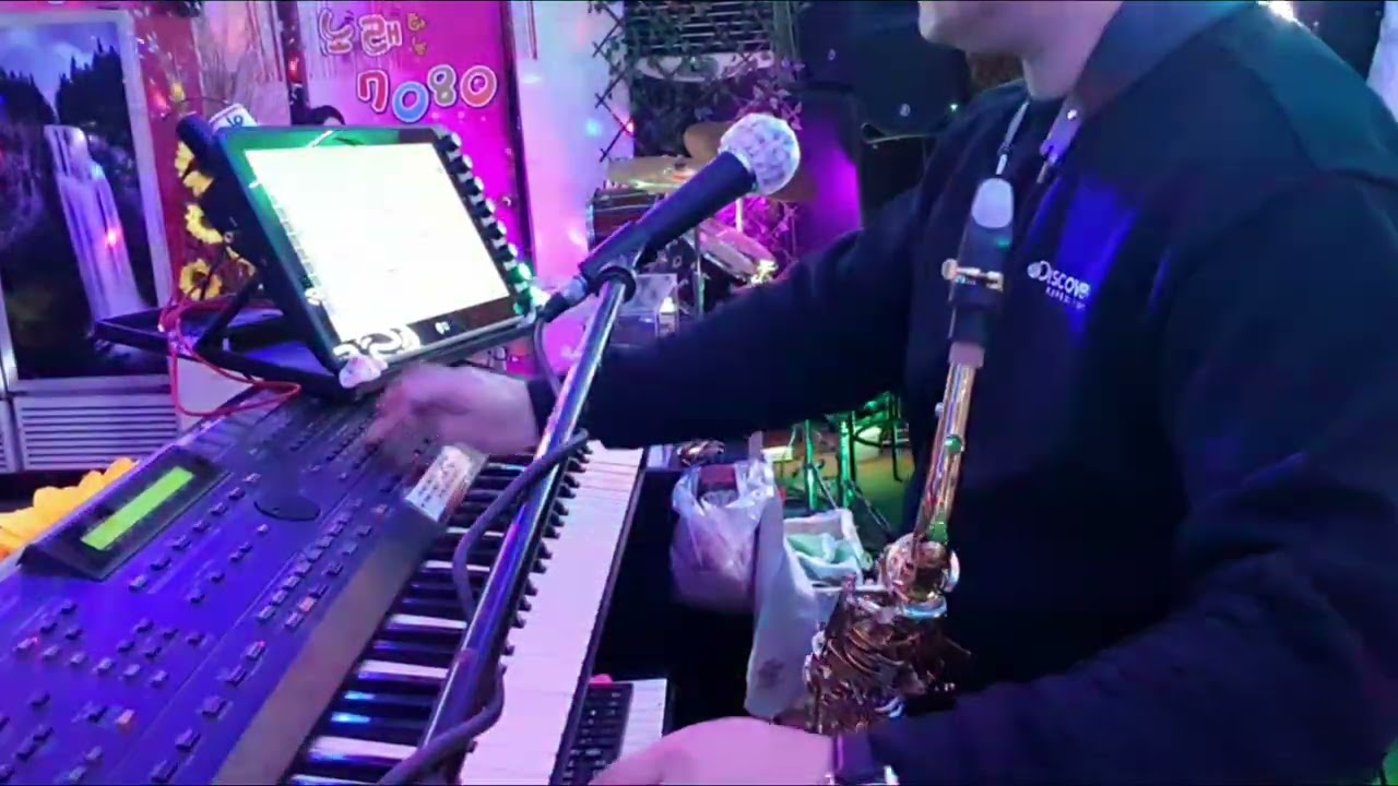 🎵1.아직도못다한사랑(솔개트리오) 2.작은새(어니언스) 3.종점(최희준) 4.마지막잎새(배호) 5.불나비(김상국) 6.낙엽따라가버린사랑(차중락) 7.별이빛나는밤에(윤항기)