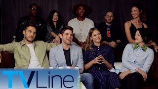 Supergirl Cast Interview  Singing  Comiccon 2017  Tvline