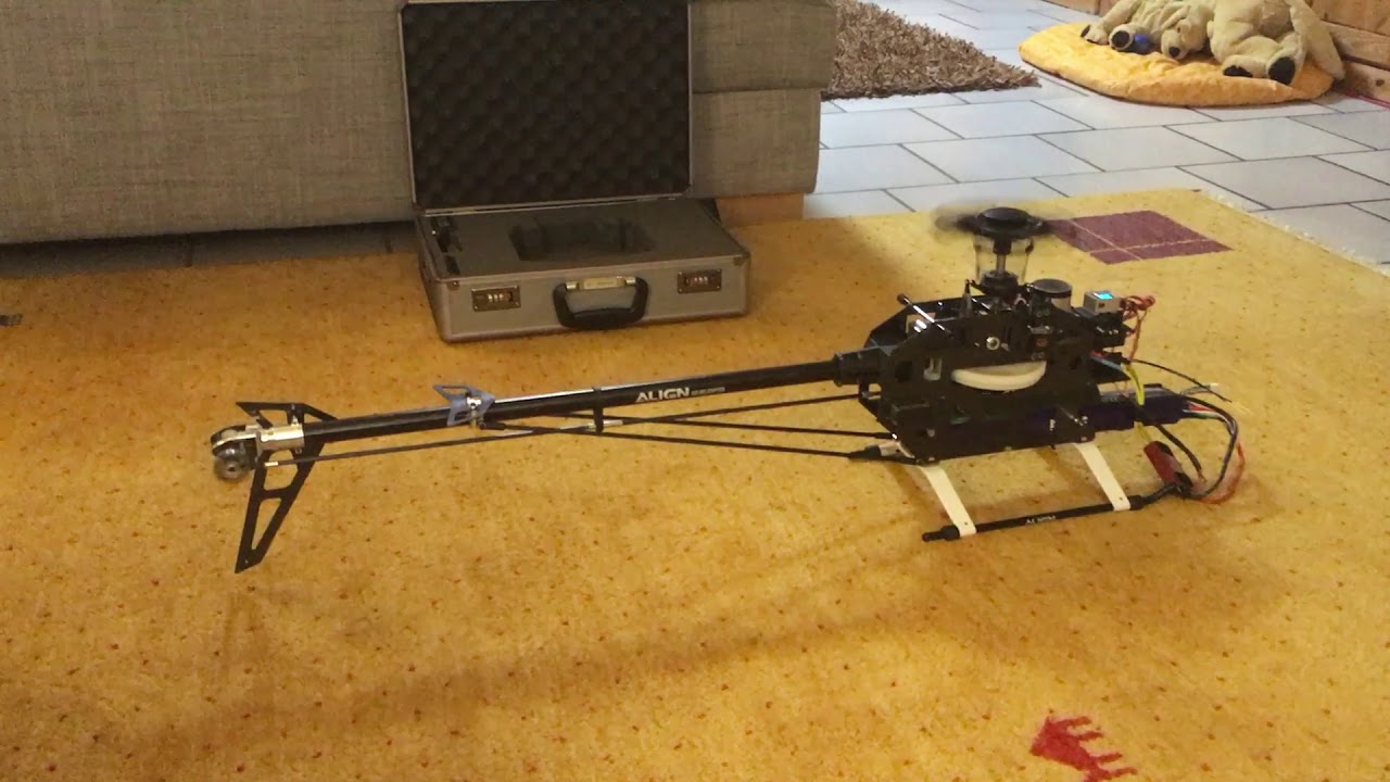 TREX600 Umbau auf 4-Blatt Kopf von PSG für BK-117 B2