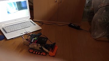 ラズパイWiFiラジコンを本を参考にして作ってみた