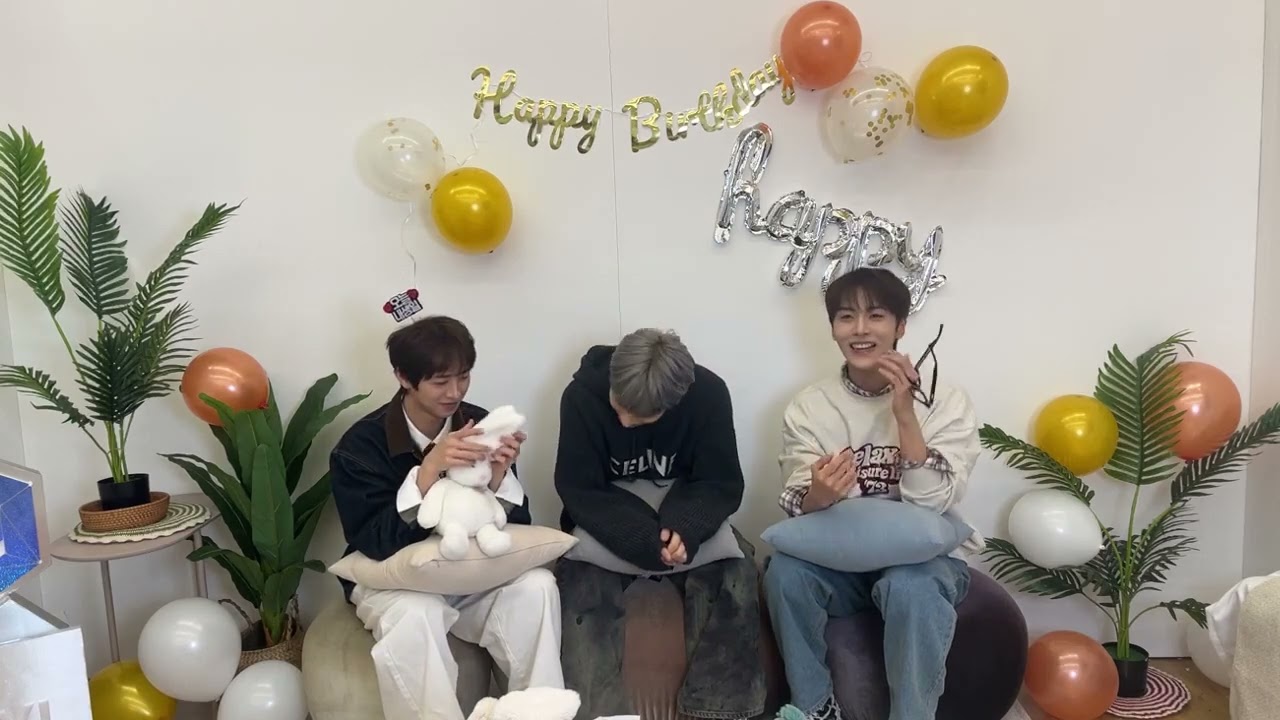 20241214 (六) 星光閃耀的少年 STARLiGHT BOYS December Birthday Live instagram live