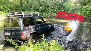 Offroad  TOYOTA Land Cruiser 70 в плотном болоте. Проверка лебедки на прочность