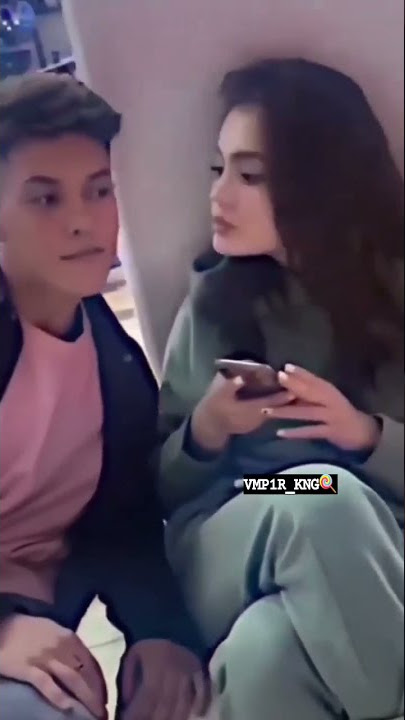 Lips kissing l #short