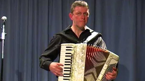 Flying Scotsman played by David Vernon on Accordion