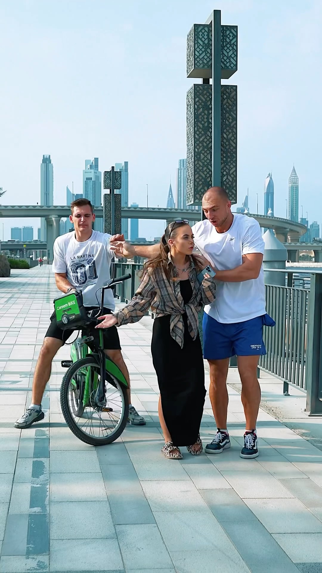 Advanced Way to Pick Up a Girl? #kiryakolesnikov #prank #pickupline #funny #comedy #stunt