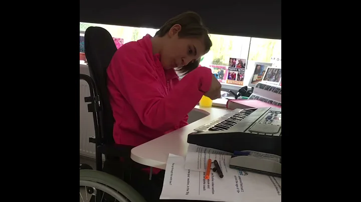 Happy Birthday on the Keyboard. (lottie)