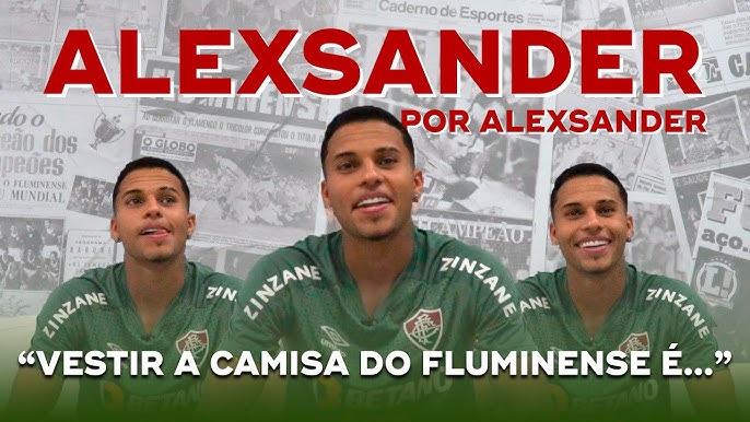 Alexsander e jogadores da base do Fluminense visitam crianças que