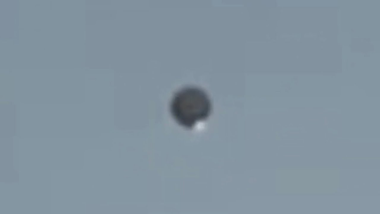 Helicopter Circles UFO in Inglewood, California on March 30, 2020 - YouTube