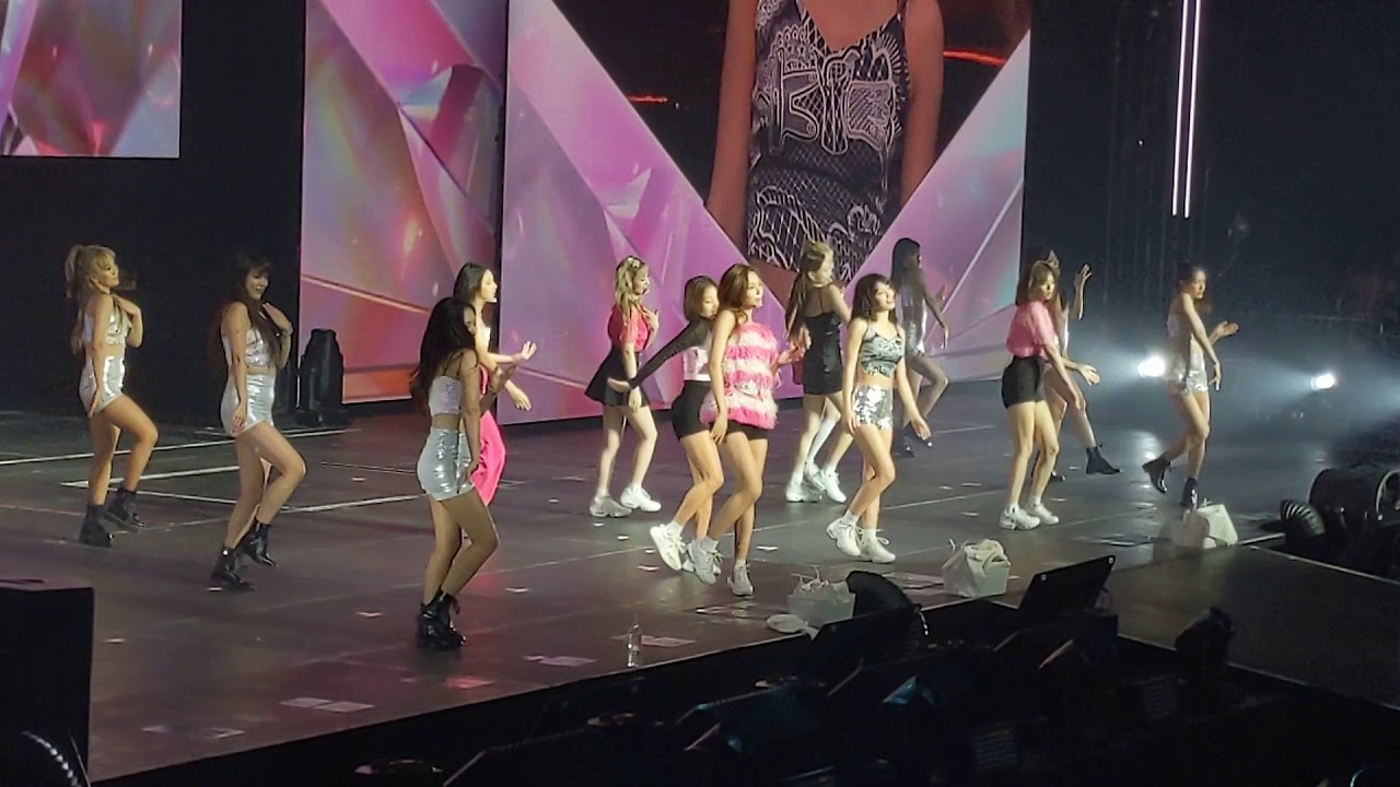 190723 Twice (트와이스) What is Love Fancam Chicago YouTube