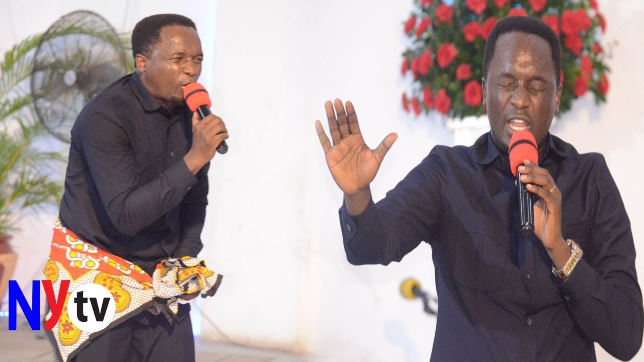 AHITIMISHA SEMINA KWA KISHINDO KIKUU-MCH. PETER MAHENGE