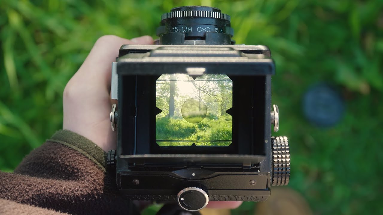 Cheapest way into Medium Format? - Lomo Lubitel 166 - YouTube