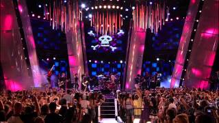 Avril Lavigne - Girlfriend Live @ MMVA 2007