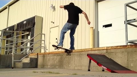 Tailslide 270 Shove It Out! - Launch to Ledge!