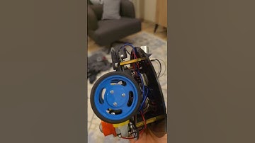 arduino uno engelden kaçan robot yaptım