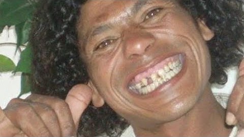 La nueva vida de Peters, Policias en acción