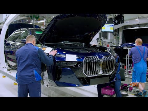 Inside BMW Dingolfing Production of the 2025 BMW 7 Series