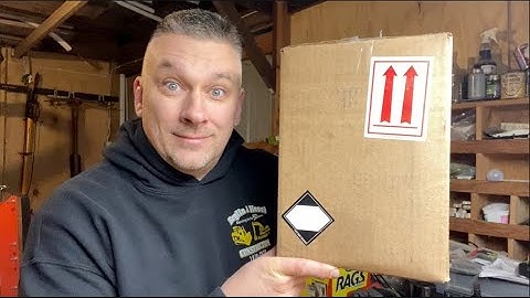 An Unboxing & Cleaning the Stihl MS 180 Chainsaw