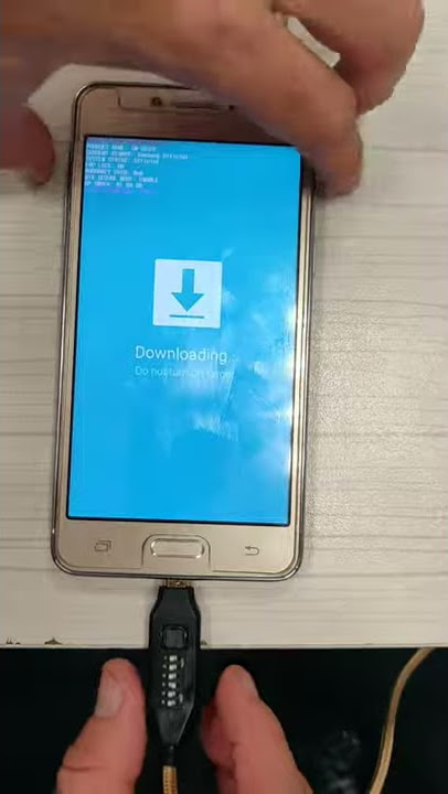 Boot ke mode unduh menggunakan kabel UMF