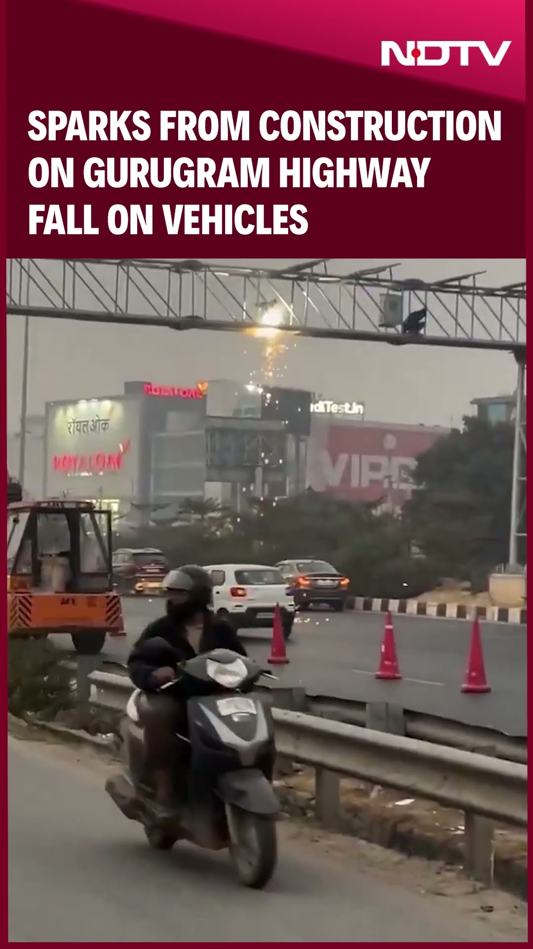 Gurgaon | Sparks From Construction On Gurugram Highway Fall On Vehicles