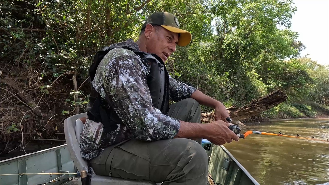 UM CANTINHO GOSTOSO DE PESCAR NESSA CURVA DO RIO MIRANDA