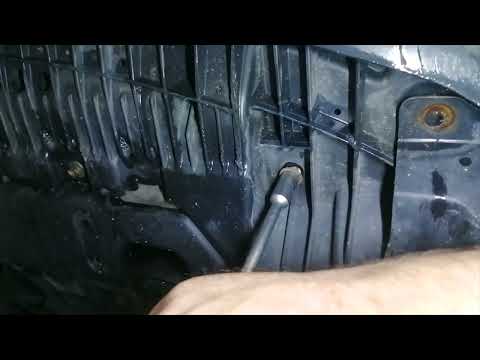 Toyota Auris How To Remove Front Bumper