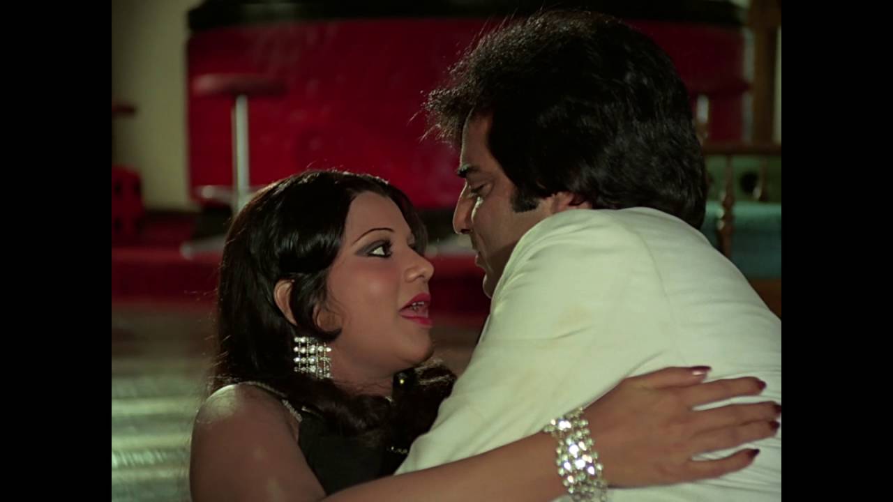 gossip grill Agent Vinod Trailer