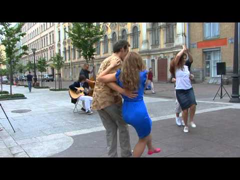 Trio Django Piter(Django Reinhardt & Stéphane Grappelli) - Douce Ambience .mpg