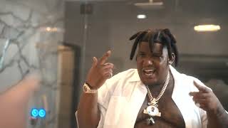 Watch Derez Deshon Dirty Mirror video