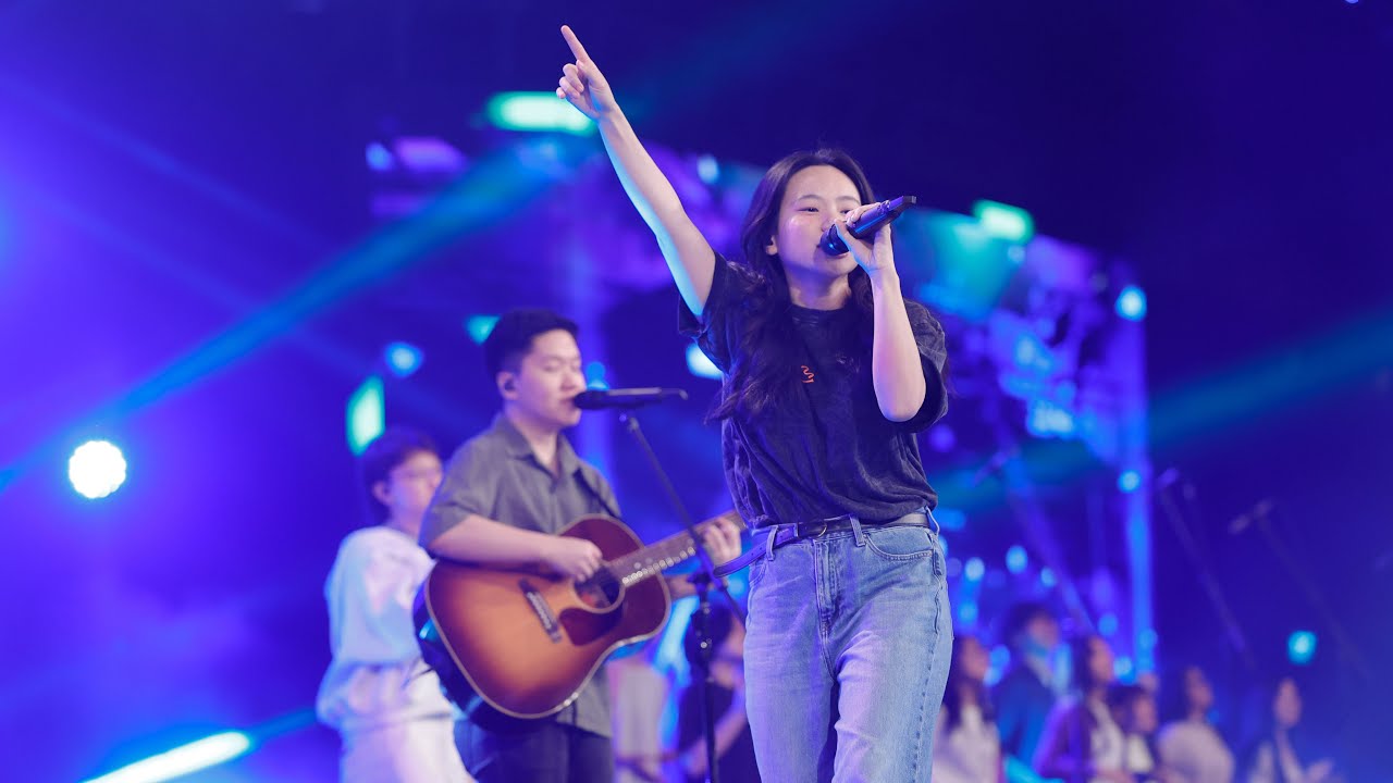 ミュージシャン NEWS Emerge: We Shout Jesus // Zann Foo @City Harvest Church - YouTube