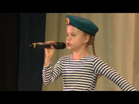 Полина Костылева "Раз-два, левой"