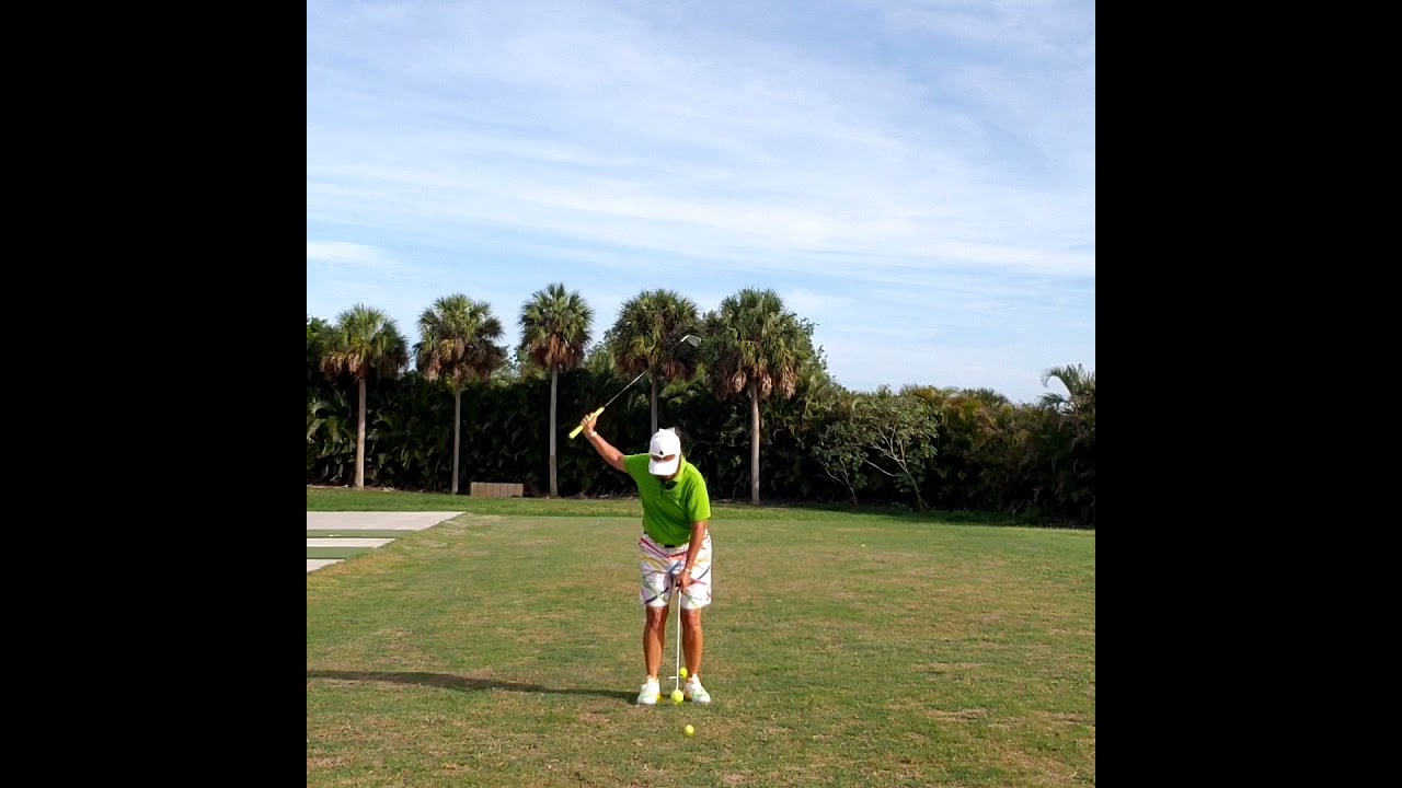 Весь клуб качается